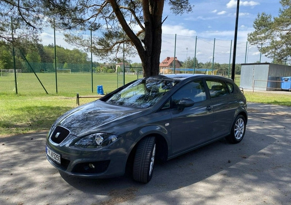 Seat Leon cena 22900 przebieg: 209000, rok produkcji 2010 z Krosno Odrzańskie małe 232